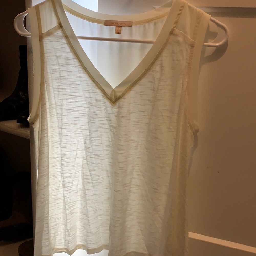 Sleeveless blouse